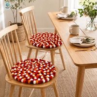 Coussin de siège artisanal en feutre de laine importé, écologique, respirant, antibactérien, pour une assise saine