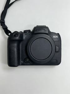 Appareil photo hybride Canon EOS R7 d'occasion prêt à être expédié, boîtier seul, capteur APS-C 32,5 MP, vidéo 4K 60p, excellent prix pour la photographie de la faune - Product Image 3