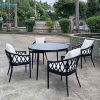 Ensemble de mobilier de jardin moderne et durable en aluminium avec chaises de salle à manger et table ronde pour villa, cour et hôtel