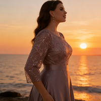 Robe de soirée élégante moderne grande taille SJ, couleur champagne, longue, avec motif taille naturelle, idéale pour invitée de mariage printanier