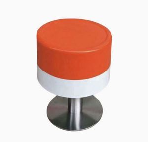 Pieds de table de cuisine en cuir brossé Art Déco, pieds de table de bar en corne, châssis rond - Product Image 1