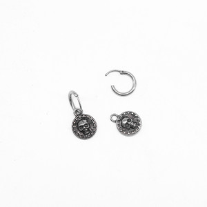 Yunnique – boucles d'oreilles en forme de crâne, en acier inoxydable, rondes, style Punk Rock, bijoux de fête pour hommes et femmes - Product Image 3