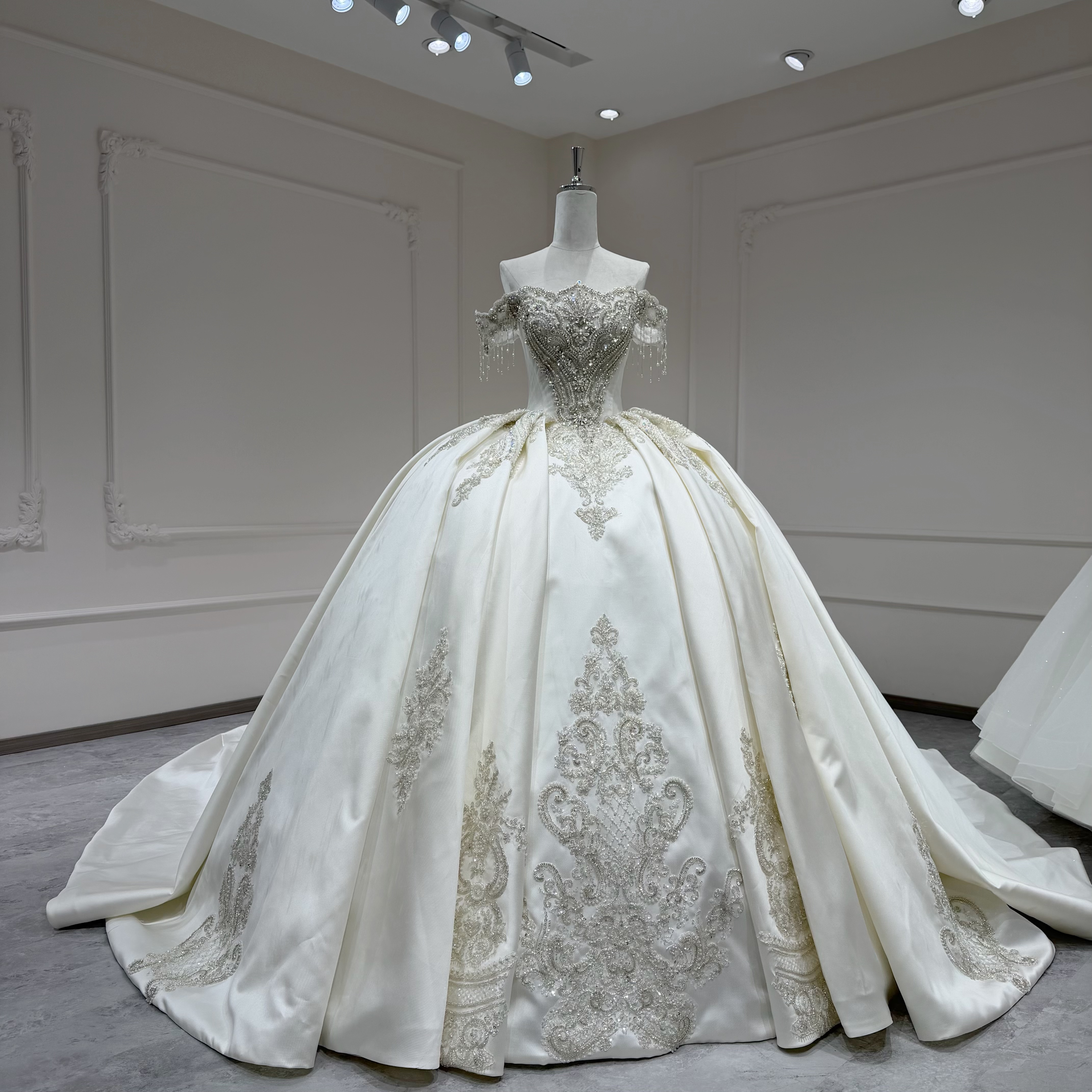 Buy In Bulk Silver Satin Wedding Gowns Customizable For Wholesale Orders |  Alibaba.com