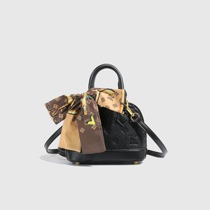 Borsa da Donna alla Moda Modello 2025 A forma di conchiglia. Il rivestimento è realizzato in poliestere. IT Può essere portato a tracolla.32020 - Product Image 6