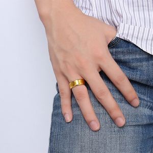 Bagues de fiançailles en tungstène de 8mm pour femmes et hommes Bague de mariage en or