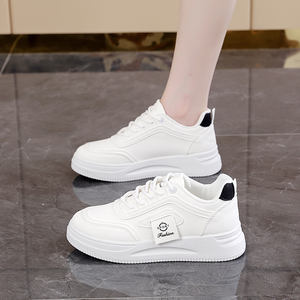 Nouvelles chaussures de sport décontractées respirantes, légères, semelles souples antidérapantes, faciles à assortir, pour le campus, les windsurfers, disponibles en plusieurs couleurs - Product Image 4