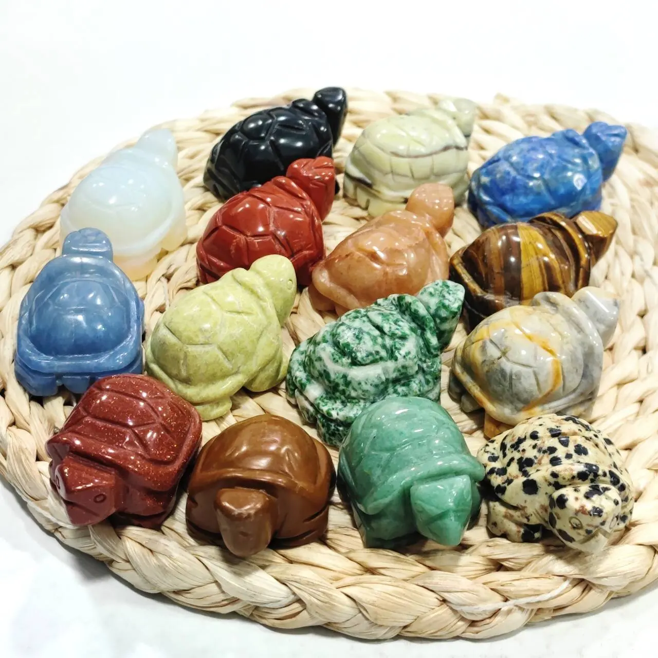 Wholesale Natural Crystal Carving Pockomed Polished Mini Crystal Cartoon Turtles Caved For Gifts