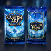 Emballages personnalisés en feuille holographique thermoscellée pour paquets de boosters TCG, sachets en mylar pour l'emballage de jeux de cartes à collectionner