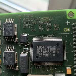100 Módulos de CPU Originales Nuevos 6DD1606 0AD1/6DD1606 4AB0 SIMADYN D, Módulo Controlador PLC en Stock - Product Image 3