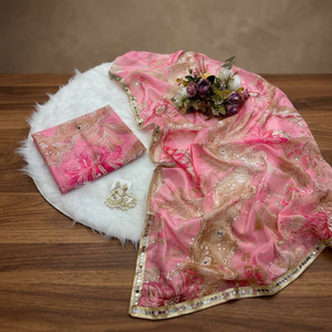 Sari Tradicional Tejido a Mano con Estampado Digital Tebby, Bordado Intrincado y Blusa Estampada con Detalles de Espejo - ¡Envío Rápido! - Product Image 3
