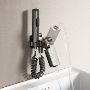 Pistola pulverizadora de latón moderna para <span class=keywords><strong>inodoro</strong></span>, una entrada, dos salidas, grifo de pulverización <span class=keywords><strong>Vertical</strong></span>, válvula de ángulo, baño de alta presión para Hotel - Product Image 1