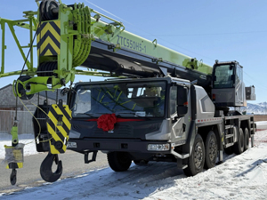 Grúa Móvil Zoomlion Liugong Ztc550V de 20t 25t 30t 50t 60t 75t con Pluma para Camión, con Altura de Elevación Larga, para Mano Derecha e Izquierda - Product Image 3