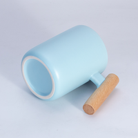 Mug sublimation couleur vente de gros fond rond personnalisé 11oz mug avec manche en bois pour sublimation mug