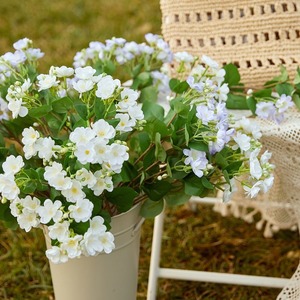 Bouquet de fleurs artificielles en soie, jasmin blanc, pour la maison, les mariages et les décorations extérieures - Product Image 1