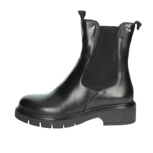 Stivaletti bassi da donna neri V49600 Slip-On stile Chelsea Design con plateau da neve in cotone in cotone crescente per l'autunno inverno - Product Image 1