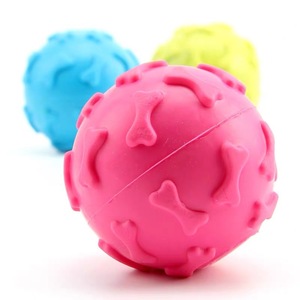 Wholesale Rubber Squeaky <b>Dog</b> Chew Toy <b>Ball</b> Eco-friendly Durable Cartoon Pattern Indoor Use 6cm Size Pink/Blue/Yellow Colors - Product Image 3
