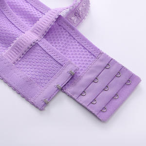 Soutien-gorge sans armatures pour femmes, fin, sexy, brodé de fleurs, respirant, en nylon, 3/4 de bonnet, dos nu, avec fermeture à trois crochets - Product Image 5