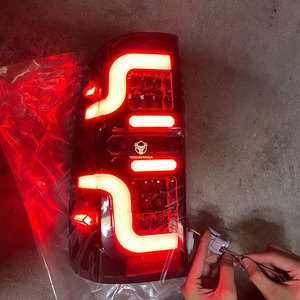 Kit de Conversión de Luces para Camioneta, Luces Traseras LED de Color Negro Ahumado para Hilux Vigo Champ 2012 2013 <span class=keywords><strong>2014</strong></span> - Product Image 1