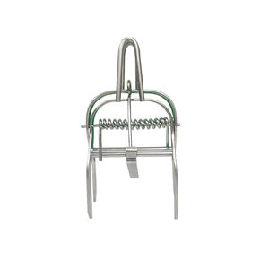 Piège à taupe à griffes écologique en métal solide à usage facile avec longue poignée pour tueur de souris dans le verger de Ranche de ferme - Product Image 4