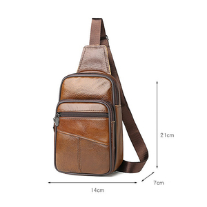 Nueva tendencia calidad deporte al aire libre portátil impermeable Crossbody Real cuero antirrobo bolsillo Vintage cuero pecho bolsas para hombres - Product Image 6
