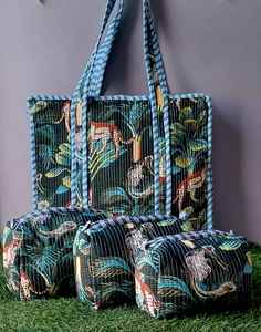 Conjunto de bolso tote acolchado con diseño de animales de la selva y estuche de cosméticos, hecho a mano, de algodón, organizador de maquillaje de viaje, regalo para ella - Product Image 2