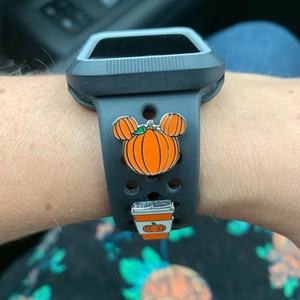 Charms con cinturino in smalto duro personalizzato per Apple Watch Band Cartoon <span class=keywords><strong>Mr</strong></span>.Mouse Sparkle Wristband bottoni Candy Charms cinturino - Product Image 3
