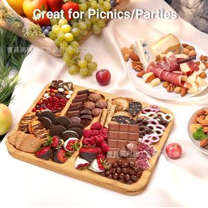 Plateau de service en bambou, planche à fromage en bois massif avec compartiments, plateau à collations, fruits, pain, idéal pour les pique-niques et les fêtes - Product Image 1