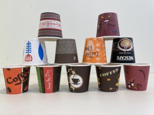 ถุงฟอยล์แบบมีก้นตั้ง พิมพ์โลโก้ได้ เกรดสำหรับอาหาร ผลิตจากวัสดุรีไซเคิล มีหูหิ้วแบบ Flexiloop สำหรับบรรจุภัณฑ์น้ำผลไม้ นม เยลลี่ ของซุปเปอร์มาร์เก็ต ยี่ห้อ Ys รุ่น - Product Image 5