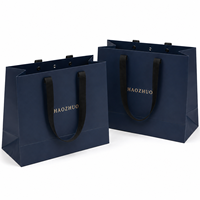 Sacs shopping en papier cosmétique recyclables haut de gamme avec logo personnalisé, sacs cadeaux en carton pour emballages cosmétiques, bijoux et vêtements