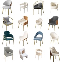 Yeni tasarlanmış Modern stil döşemeli siyah kadife altın Metal kol sandalye oturma odası Accent yemek sandalye ev otel için