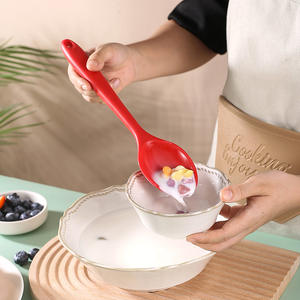 ملعقة سيليكون بمقبض طويل متعددة الأغراض غير لاصقة ومستدامة وآمنة للغسل في غسالة الأطباق، أداة مطبخ للطهي والخبز بلون موحد - Product Image 4