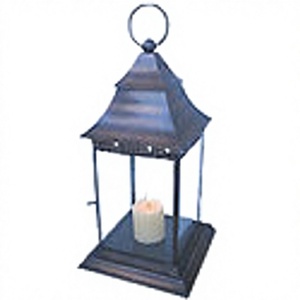 Farol de Vidrio Morado y Metal Plateado Hecho a Mano con un Diseño Atractivo para Decoración del Hogar y Celebración del Ramadán - Product Image 1