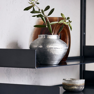 Nouveau design Pots de fleurs en aluminium gaufré nickelé Vases pour la décoration de table Décor de bureau Fleur de poterie unique - Product Image 2