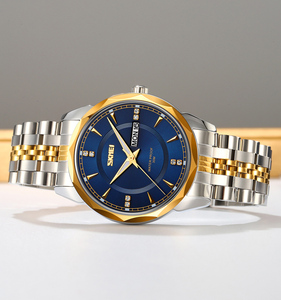 Montres <span class=keywords><strong>les</strong></span> <span class=keywords><strong>plus</strong></span> chères Marques <span class=keywords><strong>de</strong></span> créateurs <span class=keywords><strong>de</strong></span> mode Montres en acier inoxydable Montres <span class=keywords><strong>Homme</strong></span> Vente en gros Hommes Montres <span class=keywords><strong>de</strong></span> style d'affaires - Product Image 5