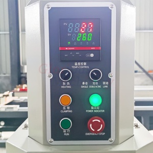 Machine à souder sans soudure de type H à <span class=keywords><strong>double</strong></span> tête avec moteur PLC haute précision pour le soudage des cadres de portes et fenêtres en <span class=keywords><strong>PVC</strong></span>/UPVC - Product Image 4