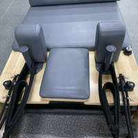 Reformer Pilates pliable avec logo personnalisé, machine de Pilates portable et pliable pour l'entraînement en studio de fitness
