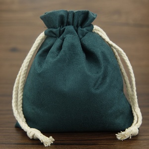 Sacchetti Regalo in Velluto Personalizzati con Cordoncino Dorato e Logo Stampato, Sacca in Velluto Extra Large per Sublimazione 50x70cm - Product Image 3