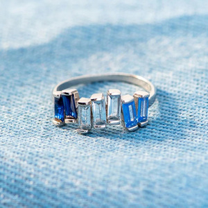 Anello Geometrico Irregolare per Donne, Gioiello da Dito Minimalista alla Moda - Product Image 6
