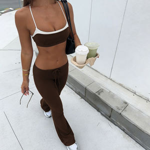 Ensemble deux pièces décontracté pour femme, sans col, nouvelle collection printemps/été, haut court dos nu + pantalon évasé en tricot pour le yoga - Product Image 4