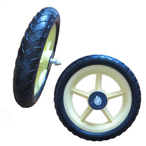 Chariot de poussette pour bébé de jardin léger de <span class=keywords><strong>12</strong></span> <span class=keywords><strong>pouces</strong></span> avec roues de <span class=keywords><strong>brouette</strong></span> en polymère de pneu en mousse EVA PU - Product Image 3