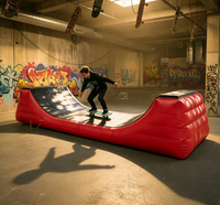 Rampe de skate gonflable en PVC imperméable, rouge, en forme de demi-tube, pour événements sportifs et locations, vente en gros usine