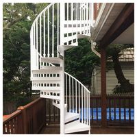 Escalier flottant moderne Prima Premium avec garde-corps en verre courbé pour rénovation intérieure, maison et immeuble de bureaux