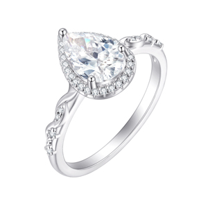Proveedor de Joyería de Diseño Personalizado, Anillos de Compromiso, Aniversario y Fiesta de Plata de Ley 925 con Zirconia en Forma de Corazón y Corte Pera - Product Image 2