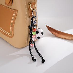 Llavero Deportivo de PVC con Forma de Balón de Fútbol, Diseño de Anime y Dibujos Animados, Ligero, Moderno, Ideal como Regalo o Accesorio para Bolsos - Product Image 4