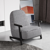 Fauteuil de salon simple nordique cadre en bois créatif minimaliste velours chaise rembourrée salon tissu meubles design