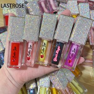 Huile à Lèvres Hydratante en Gros à Prix Abordable, Huile Repulpante Changeante de Couleur, Arôme Fruité, Vitamine E, Huile à Lèvres Fraise Végétalienne - Product Image 5