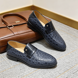 Mocassins de luxe pour homme en cuir gaufré <span class=keywords><strong>crocodile</strong></span> bleu marine avec contraste <span class=keywords><strong>noir</strong></span>, chaussures habillées formelles à enfiler pour affaires, chaussures de gentleman - Product Image 1