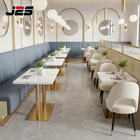 Ensemble table et chaises de restaurant J2S en marbre moderne avec base métallique pour café, projets de restauration commerciale écologiques