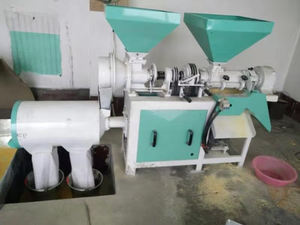 آلة طحن الذرة/آلة إزالة جنين الذرة وصنع الحبيبات بمحرك كهربائي/ديزل بسعة عالية 300-1000 كجم/ساعة للبيع - Product Image 6