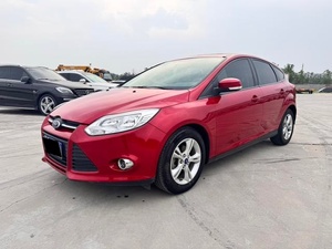 Ford Focus <span class=keywords><strong>Voiture</strong></span> d'<span class=keywords><strong>occasion</strong></span> |   Hatchback compact à faible consommation de carburant |   Conduite sportive et véhicule familial fiable |   Facile à entretenir - Product Image 2